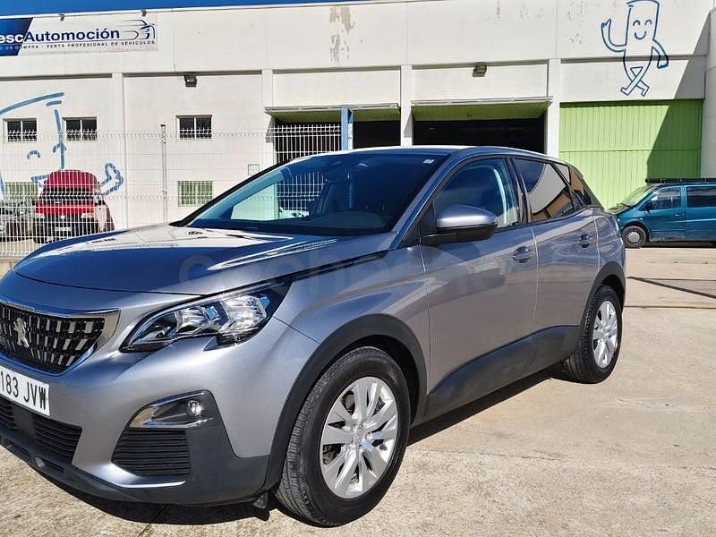 Usado Peugeot 3008 Active 130 CV (95 kW) 2017 Gris / plata SUV