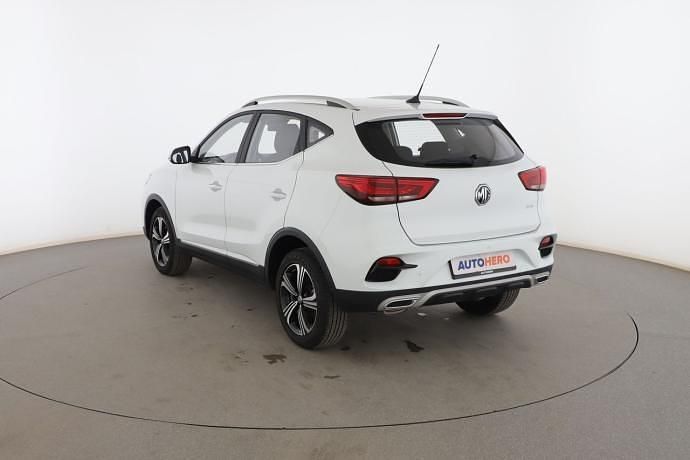 Usado MG ZS Luxury 106 CV (77 kW) 2023 Blanco Berlina