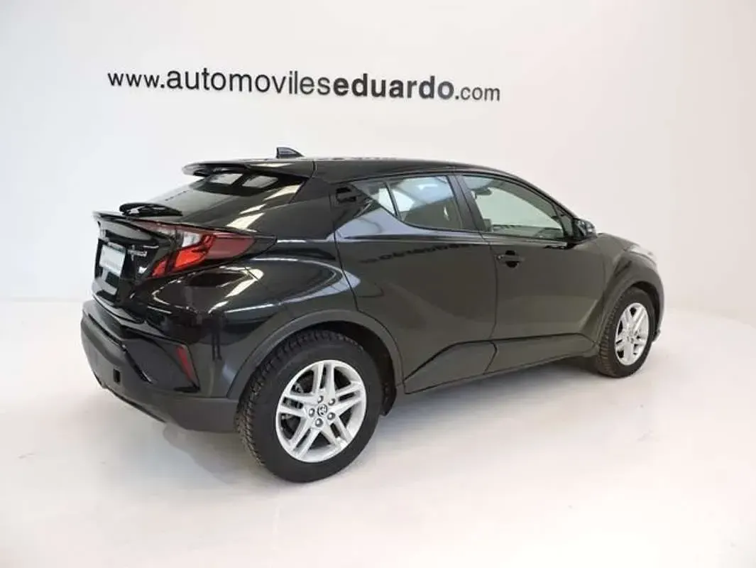 Usado Toyota C-HR Business Edition 122 CV (89 kW) 2023 Negro SUV