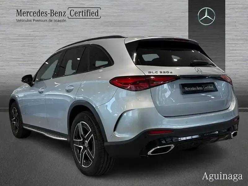 Usado Mercedes GLC220 197 CV (144 kW) 2025 Gris / plata SUV