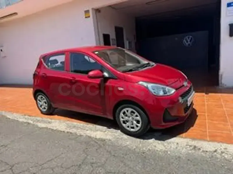 Używany Hyundai i10 GO! 66 KM (48 kW) 2018 Czerwony Hatchback