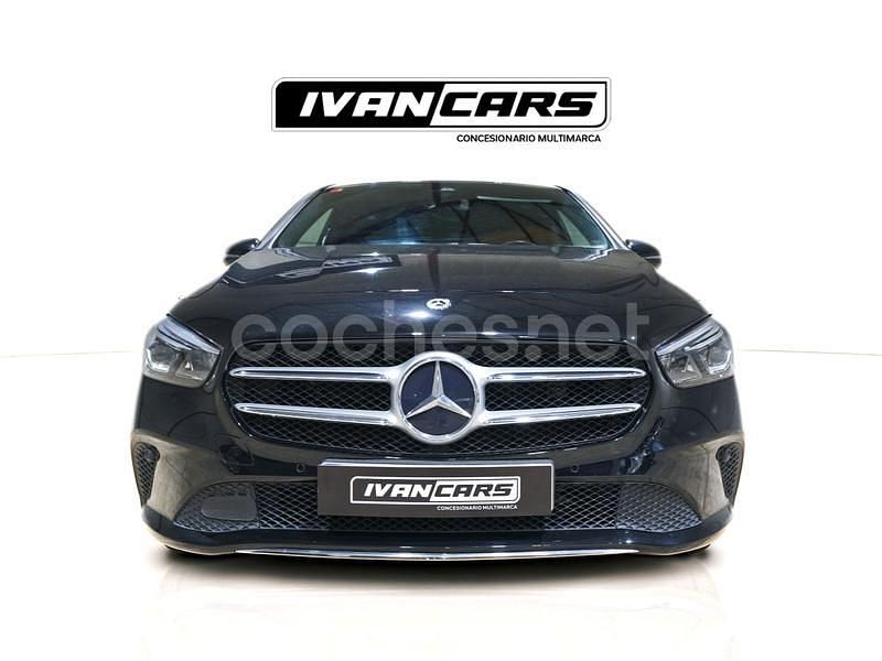 Usado Mercedes B200 150 CV (110 kW) 2020 Negro Monovolumen