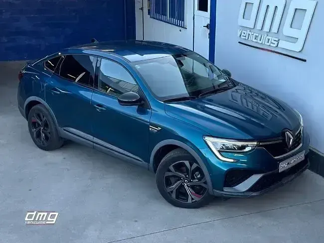 Usado Renault Arkana RS Line 145 CV (106 kW) 2022 Azul SUV