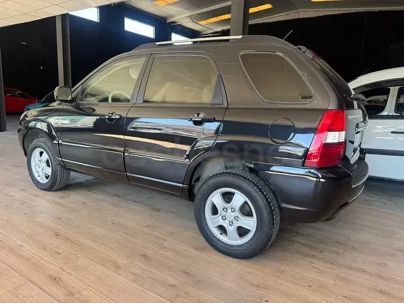 Usado Kia Sportage 142 CV (104 kW) 2008 Negro SUV
