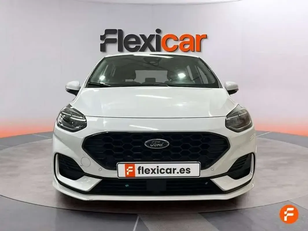 Usado Ford Fiesta ST-Line 125 CV (91 kW) 2023 Blanco Utilitario