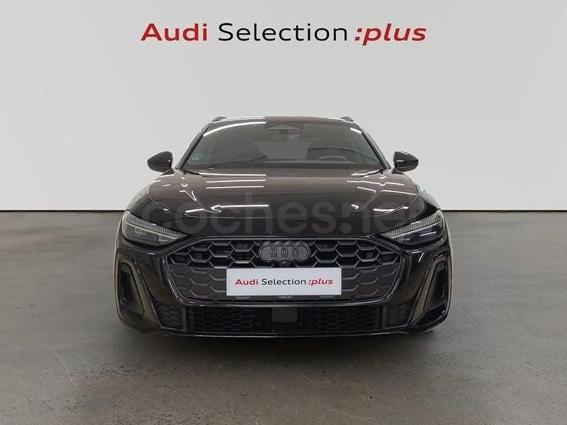 Usado Audi A5 204 CV (150 kW) 2025 Negro Familiar