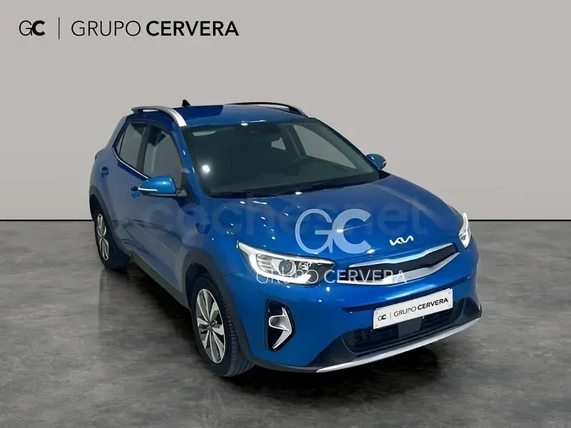 Usado Kia Stonic 100 CV (73 kW) 2024 Azul SUV