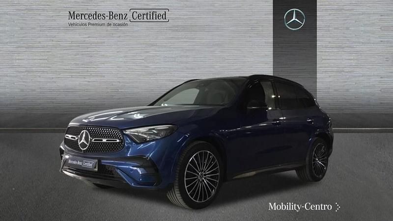 Spektral blue metallic paint Usado 2022 Mercedes GLC220 AMG line | 59.900 € (Un poco caro) - Imagen 1/4