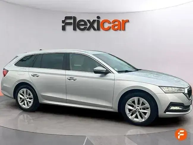Occasion Skoda Octavia Ambition 150 PK (110 kW) 2022 Grijs Sedan