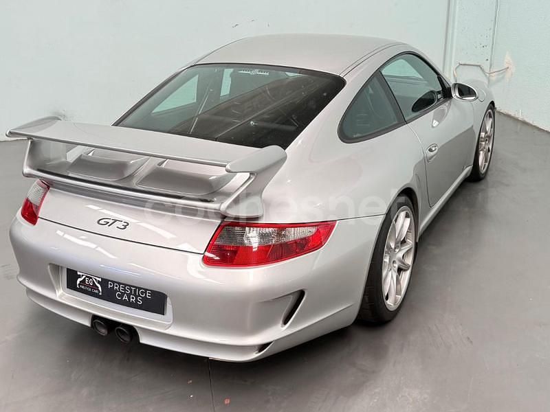 Gris / plata Usado 2007 Porsche 911 GT3 Coupe | 125.000 € - Imagen 1/4