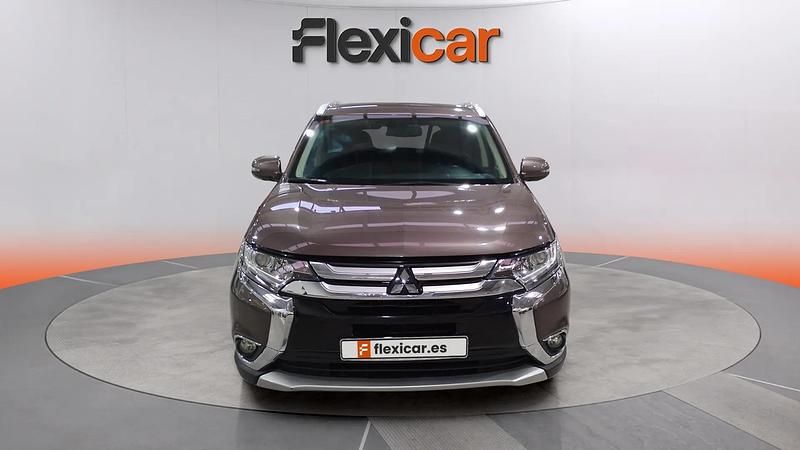 Usado Mitsubishi Outlander Motion 150 CV (110 kW) 2017 Marrón SUV