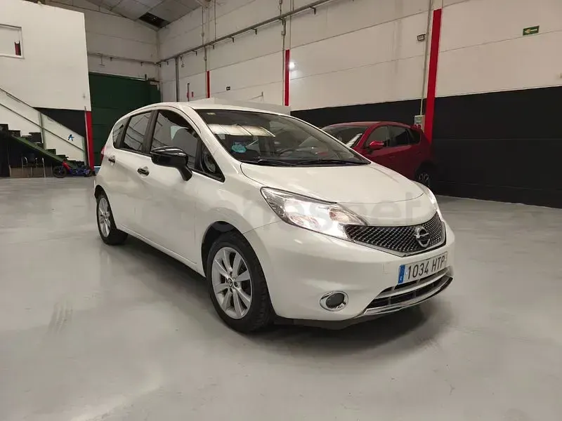 Usado Nissan Note Acenta 80 CV (58 kW) 2013 Blanco Utilitario