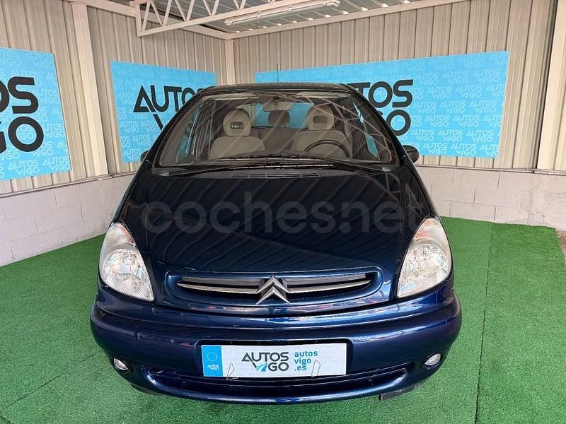 Usado Citroën Xsara Picasso 90 CV (66 kW) 2003 Azul Monovolumen