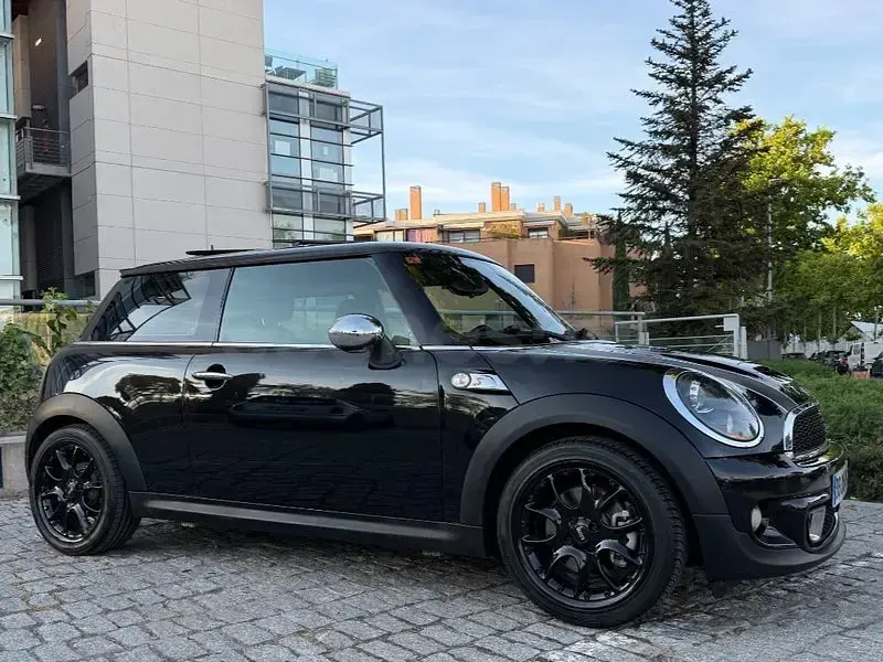 Usado Mini Cooper S 184 CV (135 kW) 2011 Negro Utilitario