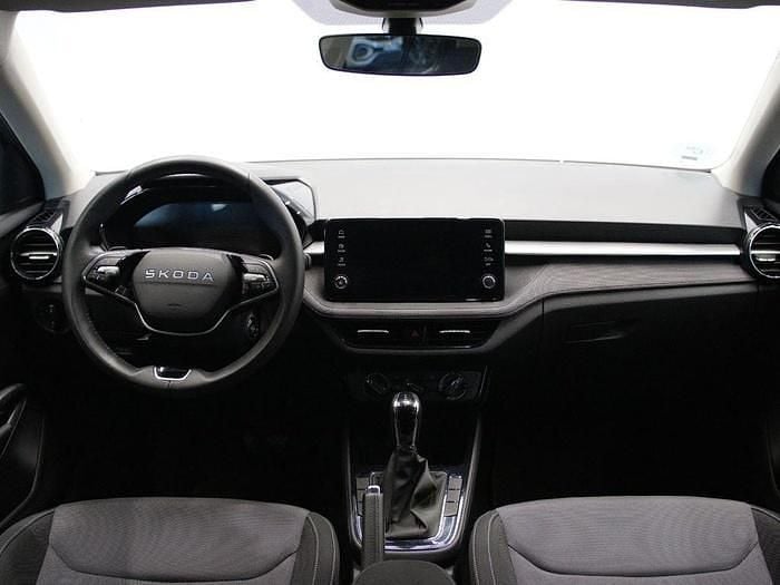 Usado Skoda Fabia Selection 115 CV (84 kW) 2025 Gris Utilitario