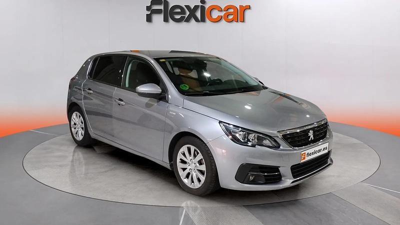 Usado Peugeot 308 Style 131 HP (96 kW) 2020 Citadino