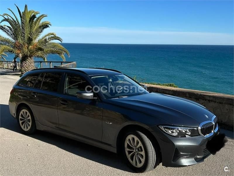 Usado BMW 320e 204 CV (150 kW) 2022 Gris / plata Berlina