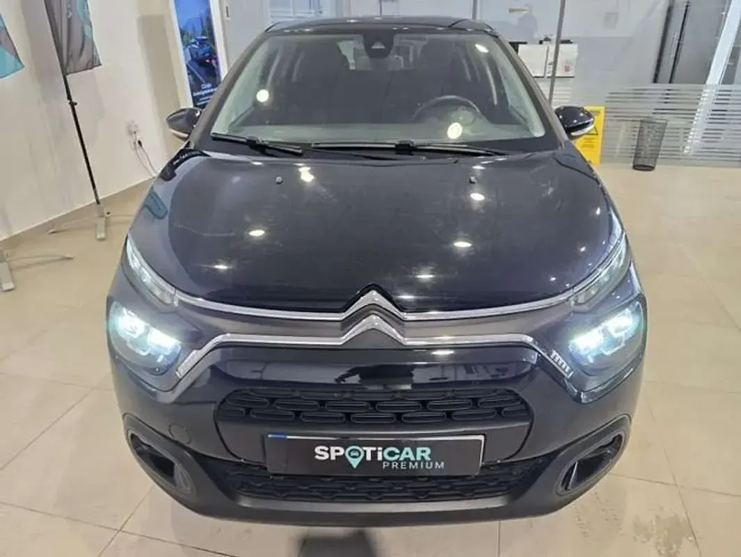 Usado Citroën C3 PureTech 82 CV (60 kW) 2024 Negro Utilitario