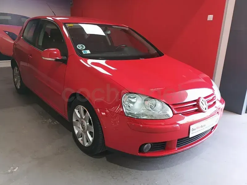 Usado VW Golf IV Sportline 105 CV (77 kW) 2006 Rojo Berlina