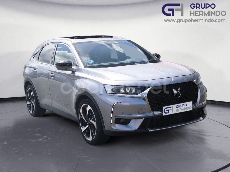 Gris / plata Usado 2020 DS Automobiles DS7 Crossback Grand Chic SUV | 26.985 € (Buen precio) - Imagen 1/4