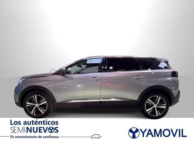 Usado Peugeot 5008 Allure 130 CV (95 kW) 2019 Gris / plata SUV