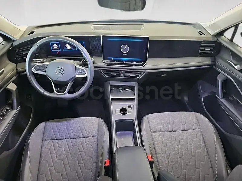 Begagnad VW Tiguan 204 HK (150 kW) 2025 Svart SUV