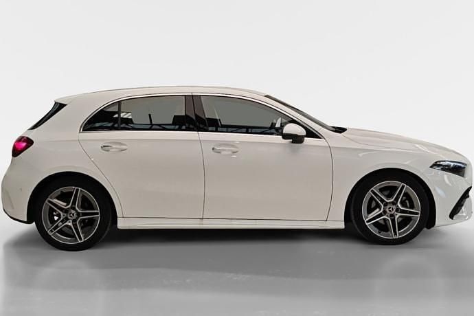 Usado Mercedes A200 150 CV (110 kW) 2024 Blanco Berlina