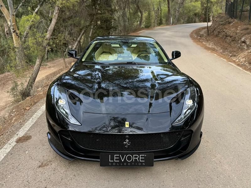 Negro Usado 2019 Ferrari 812 Coupe | 350.000 € - Imagen 1/4