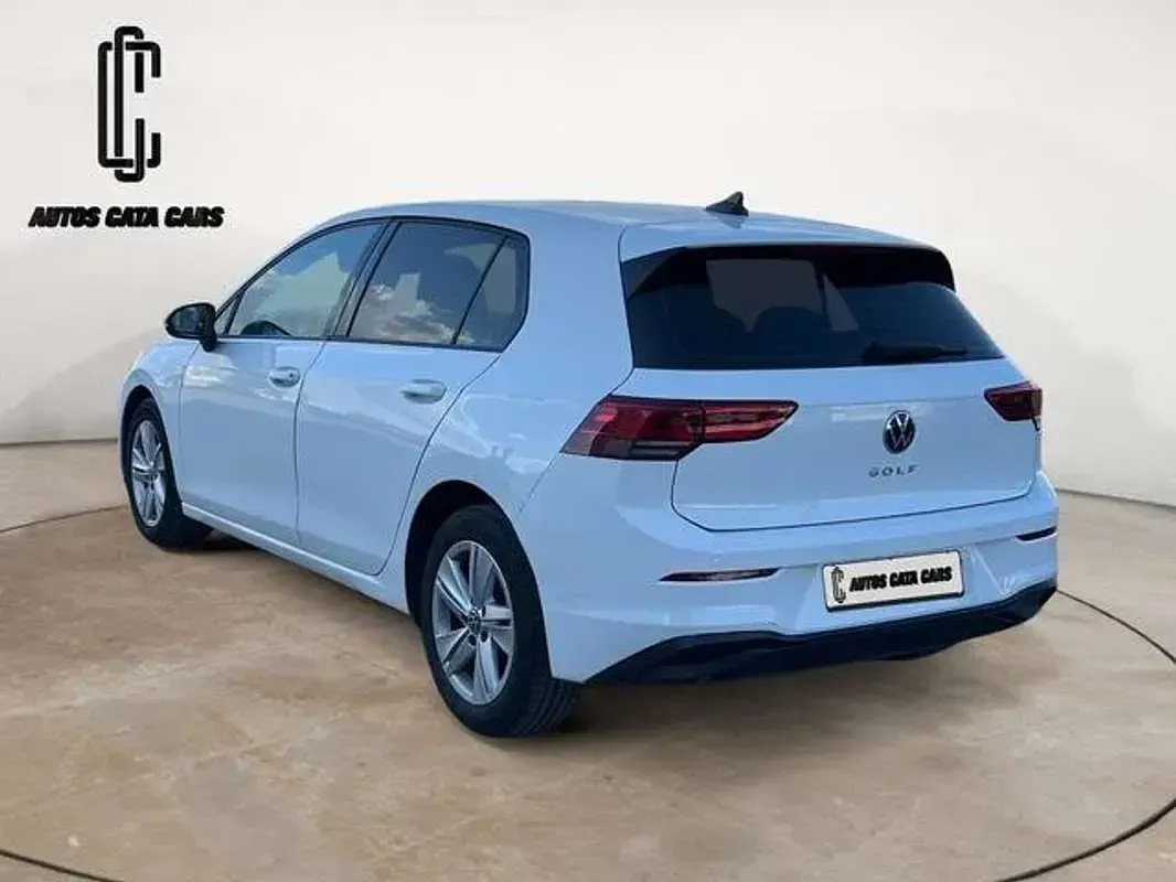 Usado VW Golf VIII 116 CV (85 kW) 2021 Blanco Utilitario