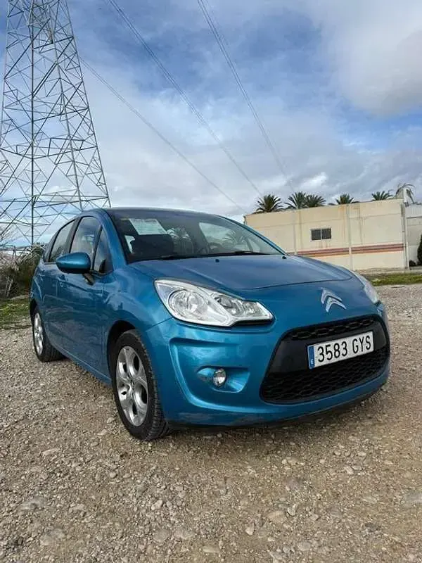 Usado Citroën C3 68 CV (50 kW) 2010 Azul Utilitario