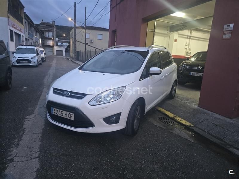 Blanco Usado 2014 Ford Grand C-Max Monovolumen | 5999 € (Super precio) - Imagen 1/4