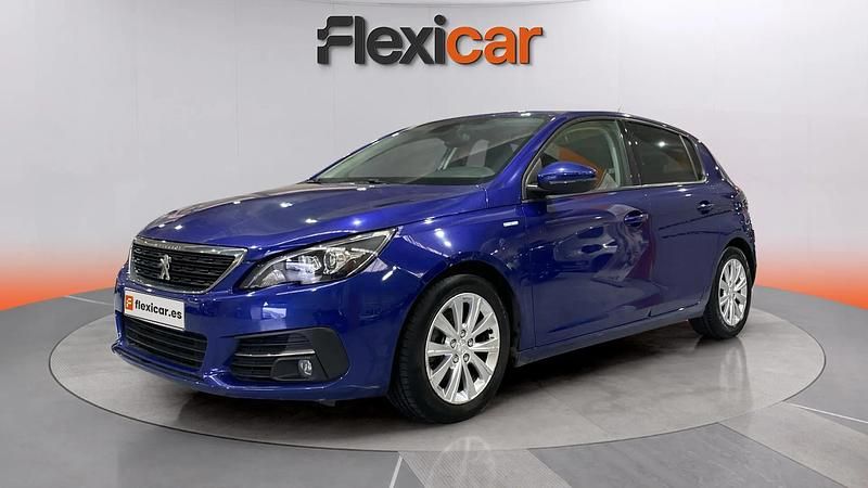 Usado Peugeot 308 Style 131 CV (96 kW) 2020 Azul Berlina