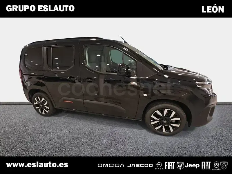 Nuevo Citroën Berlingo 130 CV (95 kW) 2026 Negro Monovolumen