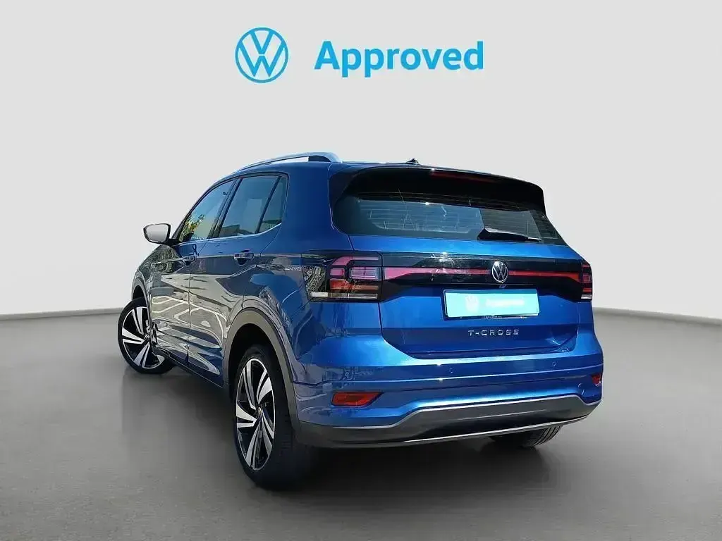 Usado VW T-Cross Sportline 150 CV (110 kW) 2022 Azul SUV