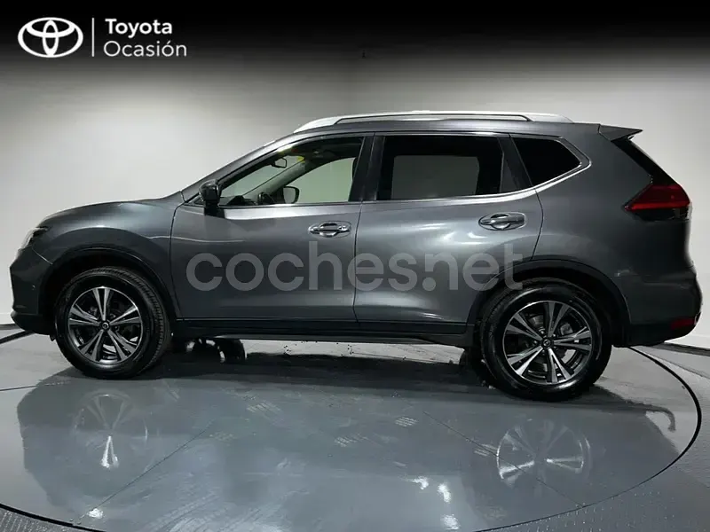 Usado Nissan X-Trail Acenta 130 CV (95 kW) 2017 Gris / plata SUV