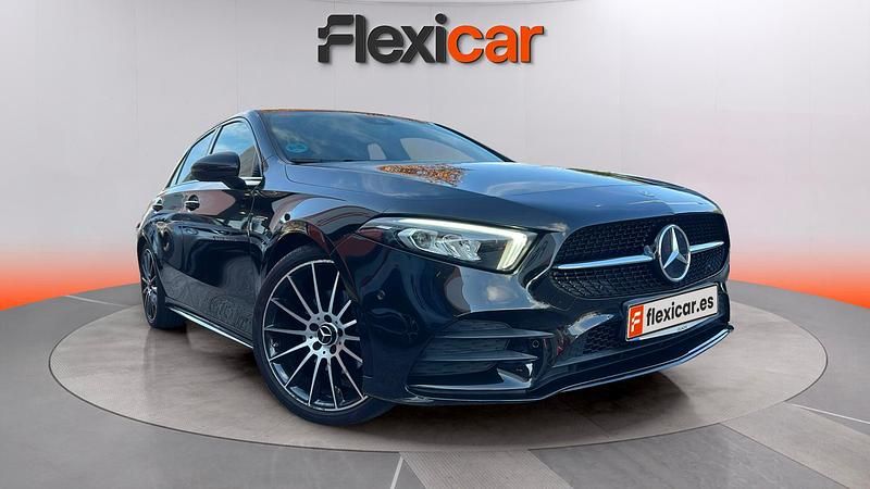 Usado Mercedes A200 150 CV (110 kW) 2021 Negro Berlina
