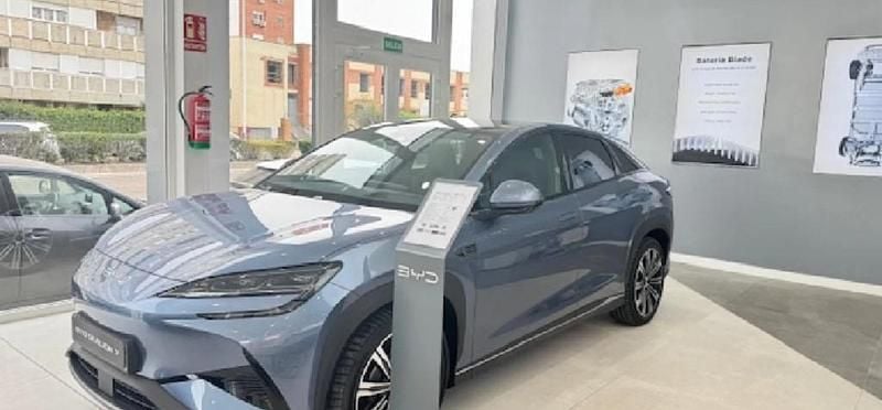 Usado BYD Sealion 7 389 kW (530 CV) 2025 Atlantis grey SUV