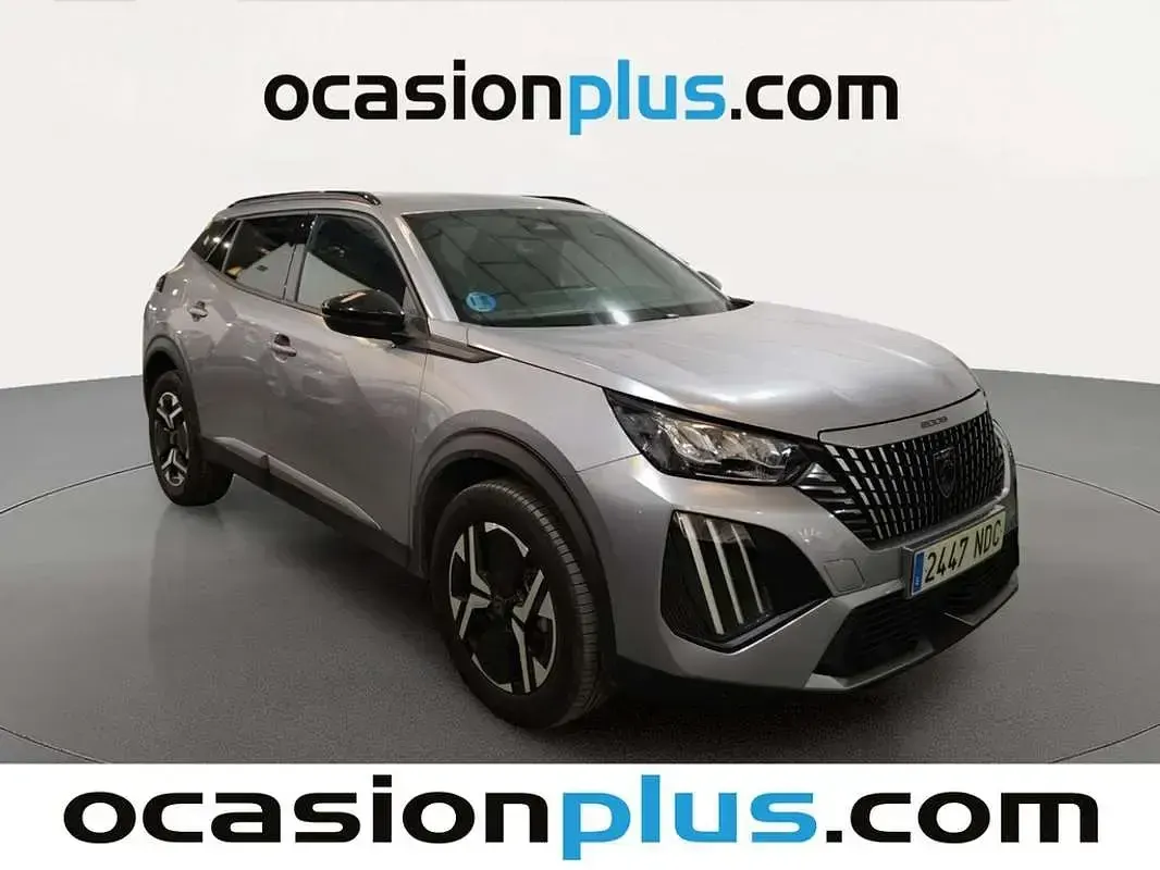 Usado Peugeot 2008 Allure 145 CV (106 kW) 2025 Gris SUV