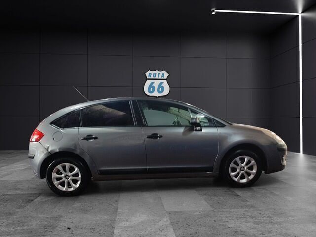 Usado Citroën C4 92 CV (67 kW) 2009 Gris / plata Berlina