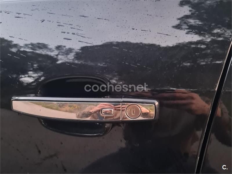 Usado Opel Insignia Sportive 170 CV (125 kW) 2015 Negro Berlina