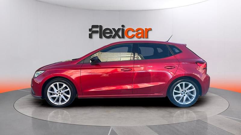 Usado Seat Ibiza FR 110 CV (80 kW) 2021 Rojo Utilitario