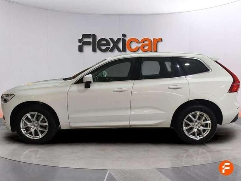 Käytetty Volvo XC60 Business Edition 197 HP (144 kW) 2020 Valkoinen Katumaasturi