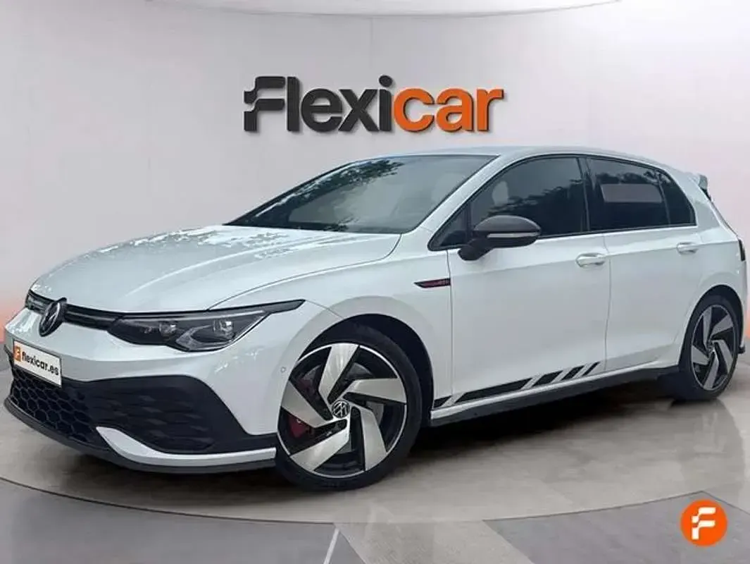 Usado VW Golf VIII GTI 302 CV (222 kW) 2022 Blanco Utilitario