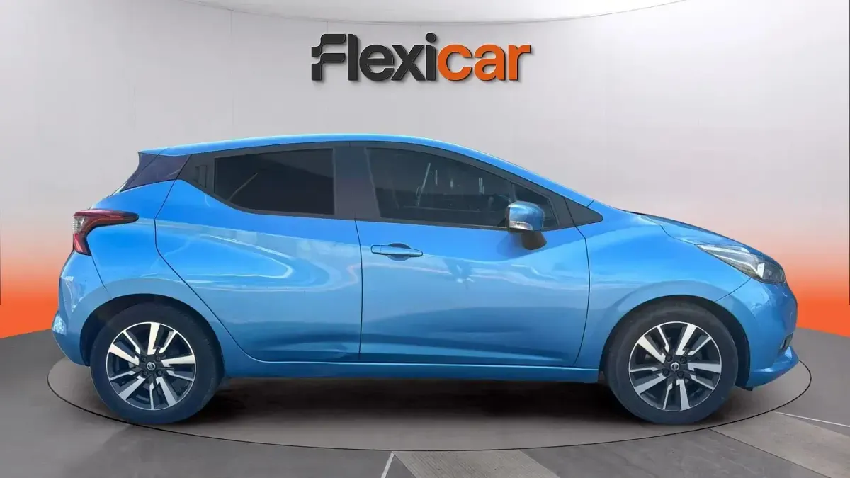 Usado Nissan Micra Acenta 101 CV (74 kW) 2019 Azul Utilitario