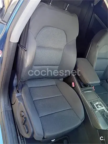 Usado Audi A6 225 CV (165 kW) 2004 Azul Berlina