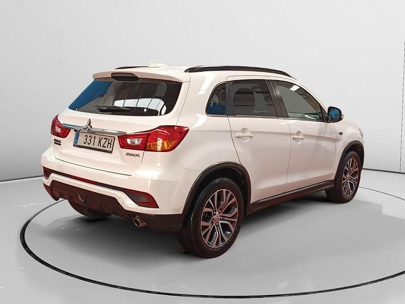 Usado Mitsubishi ASX Motion 117 CV (86 kW) 2019 Blanco SUV