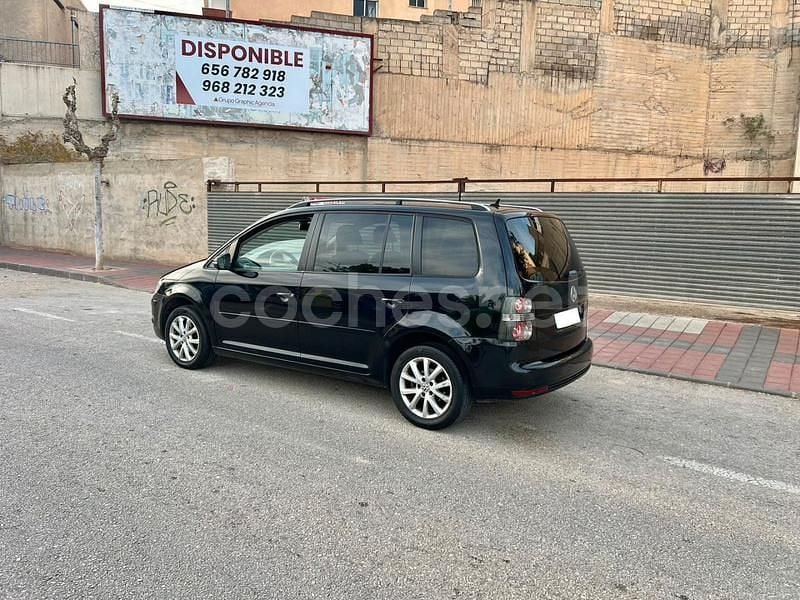 Negro Usado 2009 VW Touran Edition Monovolumen | 6400 € (Buen precio) - Imagen 1/4