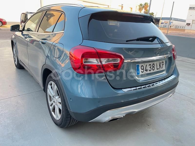 Usado Mercedes GLA200 Edition 1 136 CV (100 kW) 2015 Gris / plata SUV