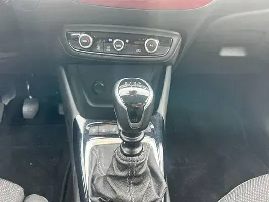 Usado Opel Crossland GS Line 130 CV (95 kW) 2022 SUV
