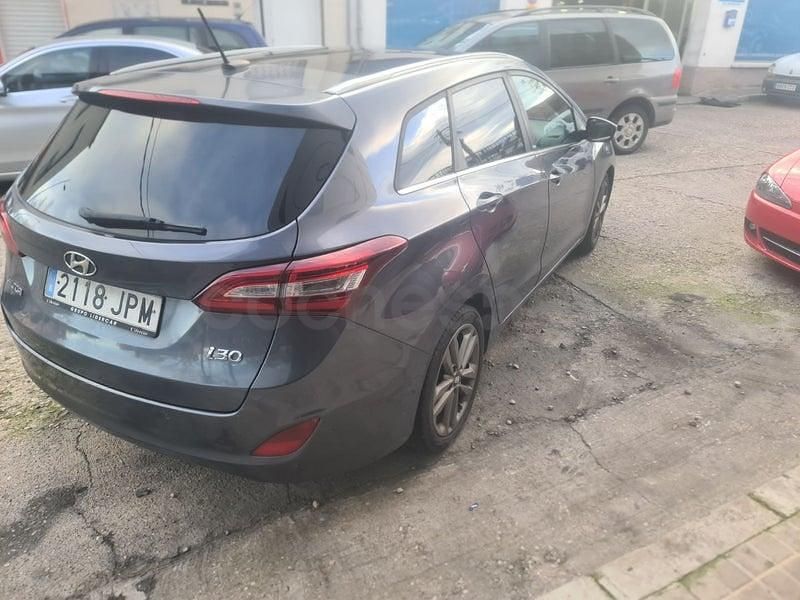Usado Hyundai i30 GO! 136 CV (100 kW) 2016 Azul Familiar